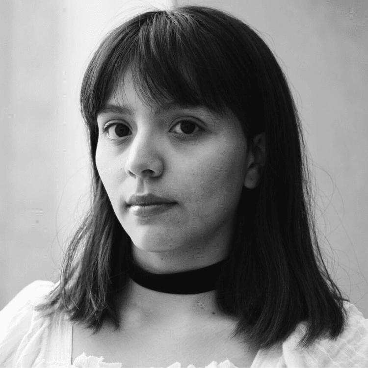 Lluvia Anaïs, docente de Arte7