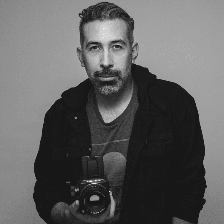 Rodrigo Paredes, docente de Arte7