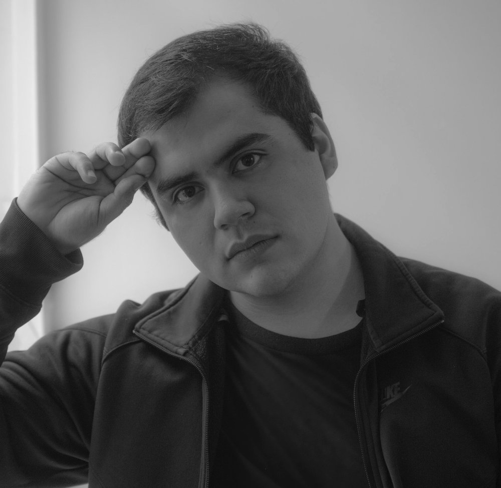 Yudiel Landa, docente de Arte7